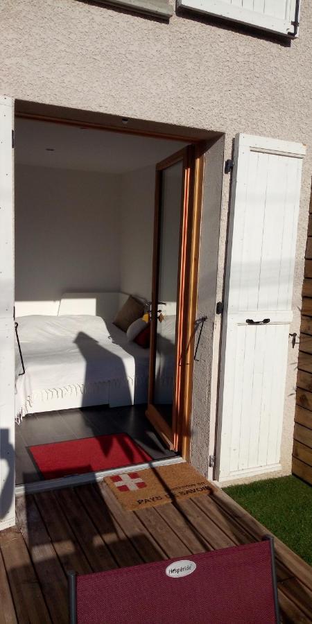 Studio Avec Jardin Au Pied Du Revard Dans Villa Aix-les-Bains Luaran gambar