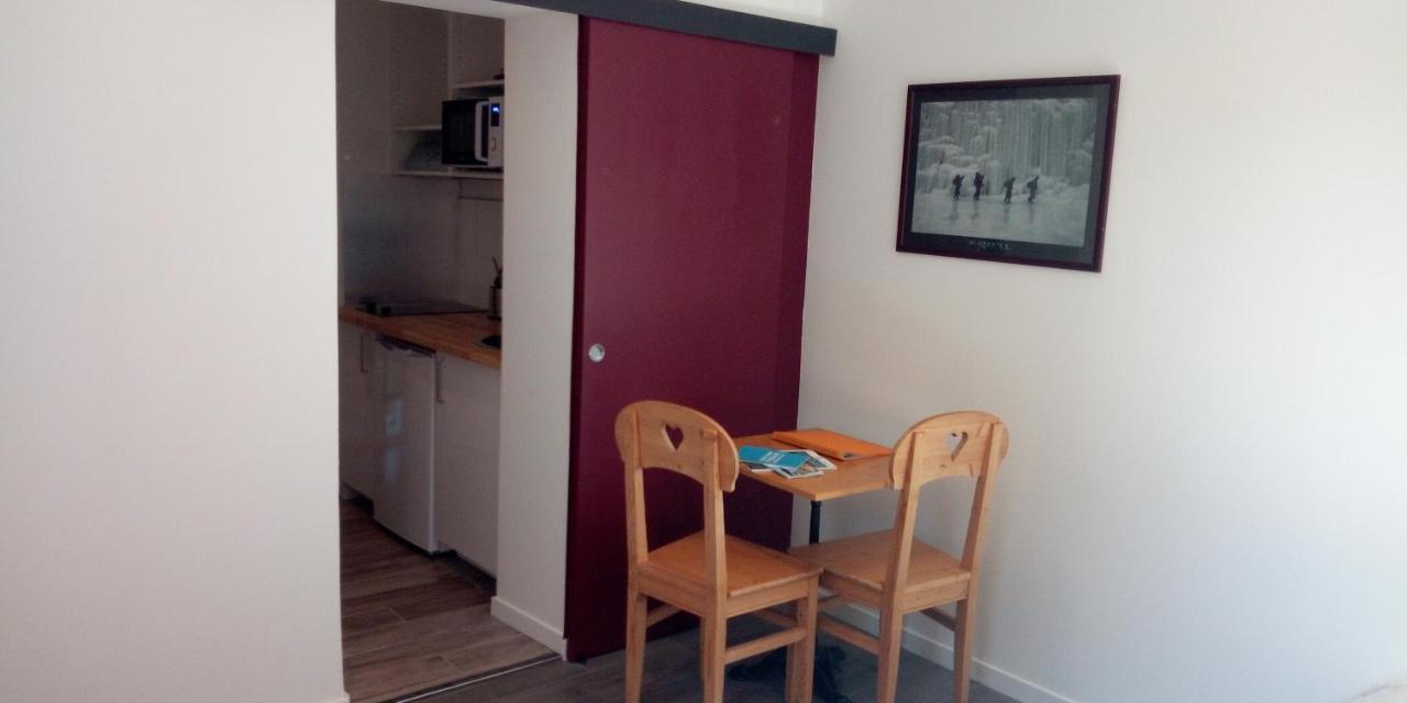 Studio Avec Jardin Au Pied Du Revard Dans Villa Aix-les-Bains Luaran gambar